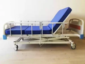3 Motorlu Asansör Özellikli Hasta Karyolası